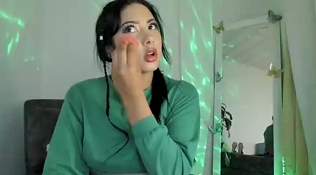 kirasofia online show from January 17, 5:21 am