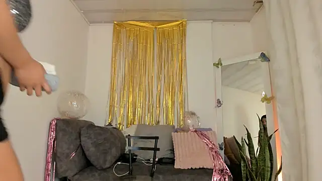 kirasofia online show from September 11, 3:28 am