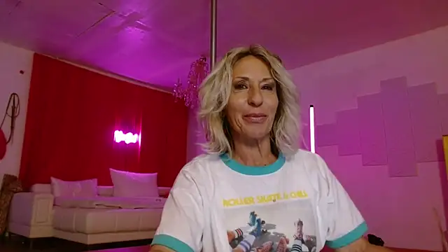 Sweet-Ginger online show from April 4, 3:31 pm