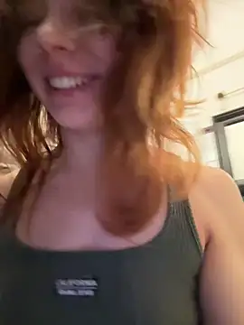 Oopsfoxy online show from May 5, 6:21 am