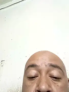 GeorgeVergaGrues online show from January 12, 12:07 am
