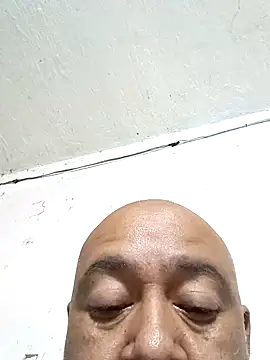 GeorgeVergaGrues online show from March 11, 3:26 am