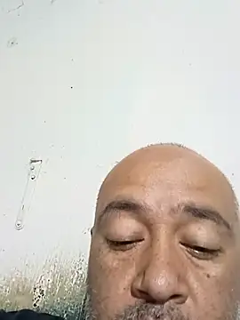 GeorgeVergaGrues online show from March 17, 7:13 am