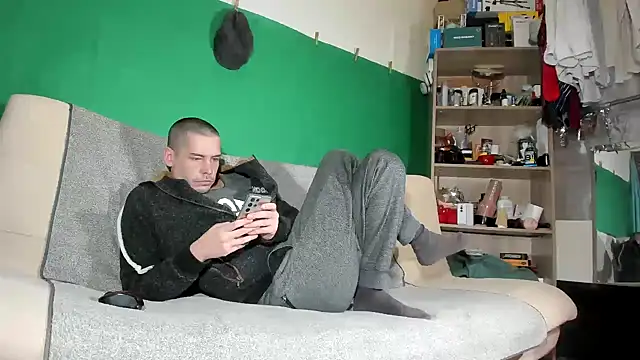 viraglaci18xh online show from February 7, 5:55 am