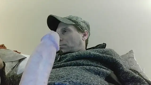 Snapshot of cumhere71 chatting on May 2, 2:49 am cumhere71 online show from May 2, 2:49 am