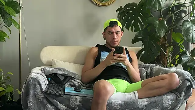 bestofdoseswirls online show from March 27, 7:57 pm