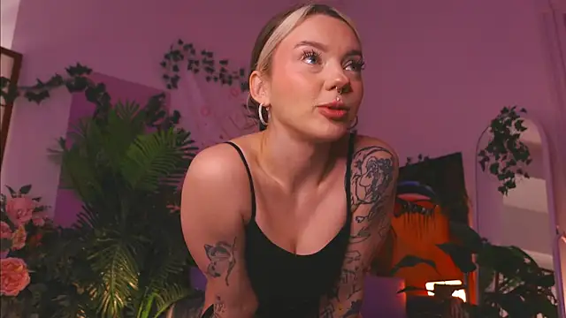 KristaBrooks online show from February 11, 4:56 pm