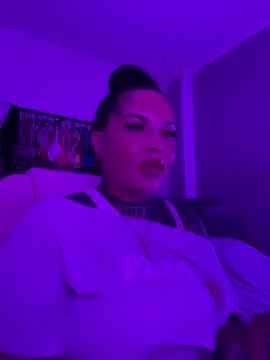  MelinaCurves  online show from May 22, 11:54 pm