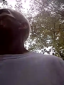 Snapshot of Biknight chatting on September 25, 5:38 pm Biknight online show from September 25, 5:38 pm