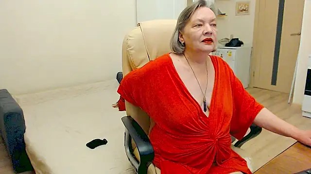 MomJaneSex online show from September 29, 9:52 pm