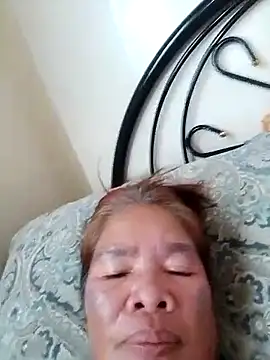 Snapshot of sexylizzy4u chatting on January 19, 7:57 am sexylizzy4u online show from January 19, 7:57 am