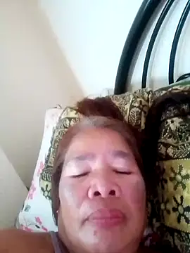 Snapshot of sexylizzy4u chatting on January 21, 5:49 am sexylizzy4u online show from January 21, 5:49 am