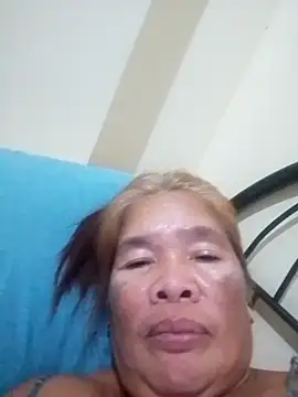 Snapshot of sexylizzy4u chatting on February 6, 1:54 pm sexylizzy4u online show from February 6, 1:54 pm