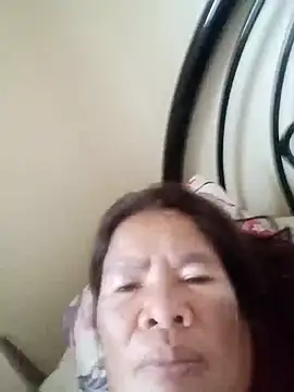 Snapshot of sexylizzy4u chatting on February 22, 11:57 pm sexylizzy4u online show from February 22, 11:57 pm