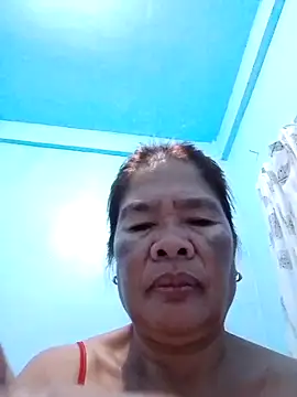 Snapshot of sexylizzy4u chatting on March 3, 9:26 pm sexylizzy4u online show from March 3, 9:26 pm