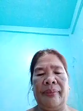 Snapshot of sexylizzy4u chatting on March 4, 3:00 am sexylizzy4u online show from March 4, 3:00 am