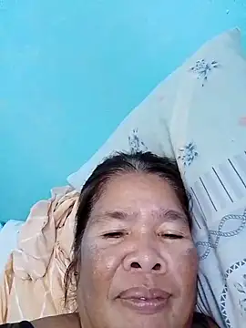 Snapshot of sexylizzy4u chatting on March 9, 3:11 am sexylizzy4u online show from March 9, 3:11 am