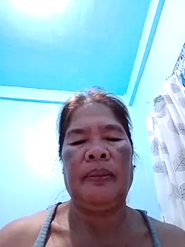 Snapshot of sexylizzy4u chatting on March 9, 5:06 pm sexylizzy4u online show from March 9, 5:06 pm