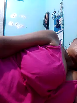 Snapshot of sexylizzy4u chatting on September 10, 11:54 am sexylizzy4u online show from September 10, 11:54 am