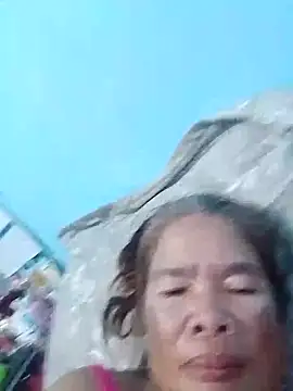 Snapshot of sexylizzy4u chatting on September 24, 7:23 am sexylizzy4u online show from September 24, 7:23 am