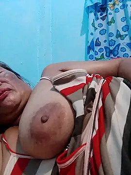 Snapshot of sexylizzy4u chatting on September 25, 2:10 pm sexylizzy4u online show from September 25, 2:10 pm