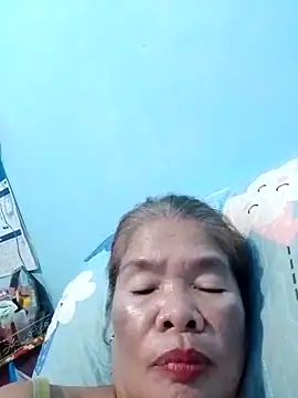 Snapshot of sexylizzy4u chatting on October 23, 6:50 pm sexylizzy4u online show from October 23, 6:50 pm