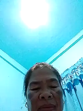 Snapshot of sexylizzy4u chatting on October 30, 4:19 pm sexylizzy4u online show from October 30, 4:19 pm