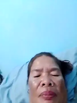 Snapshot of sexylizzy4u chatting on October 31, 8:54 pm sexylizzy4u online show from October 31, 8:54 pm