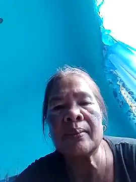 Snapshot of sexylizzy4u chatting on November 16, 2:28 am sexylizzy4u online show from November 16, 2:28 am