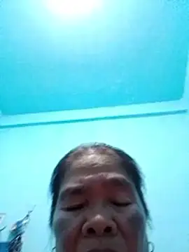 Snapshot of sexylizzy4u chatting on January 13, 1:49 pm sexylizzy4u online show from January 13, 1:49 pm