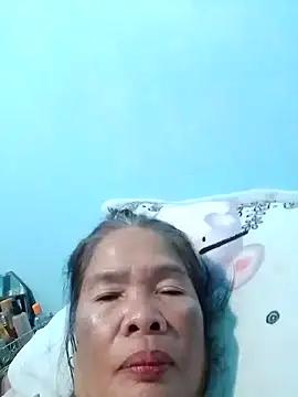 Snapshot of sexylizzy4u chatting on February 9, 4:00 pm sexylizzy4u online show from February 9, 4:00 pm