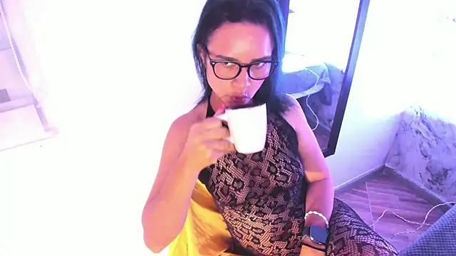 BrianaGarner online show from December 28, 9:09 am