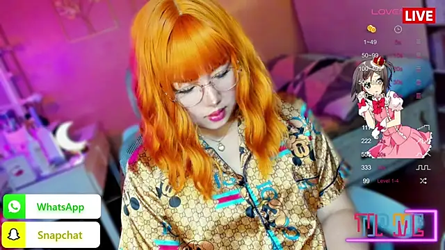 Snapshot of HOTnWILDalice chatting on September 20, 1:50 am HOTnWILDalice online show from September 20, 1:50 am