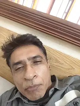 iamkahn 44 online show from May 20, 1:56 am