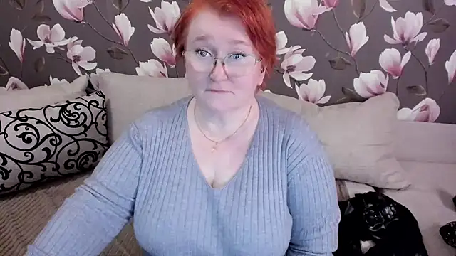 leiamillersonn online show from December 19, 9:17 pm