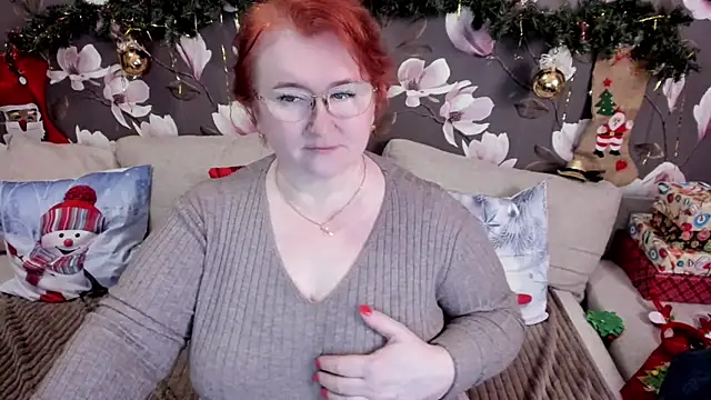 leiamillersonn online show from December 26, 7:45 am