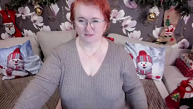 leiamillersonn online show from December 27, 6:03 am