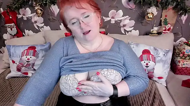 leiamillersonn online show from December 29, 6:45 am