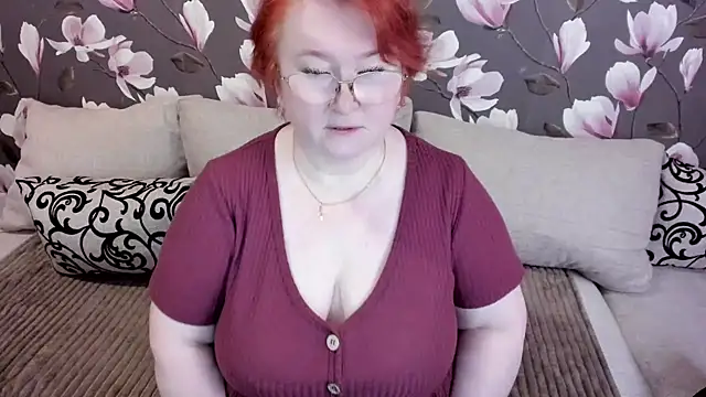 leiamillersonn online show from January 14, 3:43 am