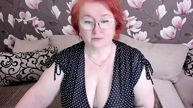leiamillersonn online show from March 7, 11:51 am