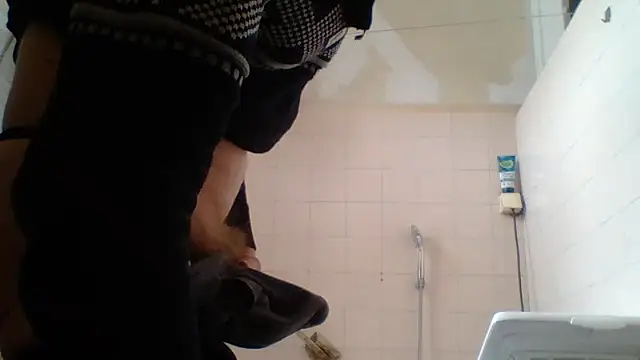 Snapshot of 8inmanskny chatting on March 22, 9:13 am 8inmanskny online show from March 22, 9:13 am