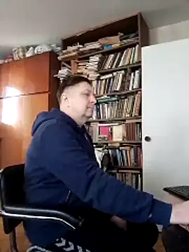 Pokaz2020 online show from May 3, 9:59 am