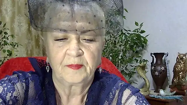 Snapshot of Emma52610 chatting on March 2, 5:54 am Emma52610 online show from March 2, 5:54 am