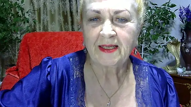 Snapshot of Emma52610 chatting on March 14, 6:07 pm Emma52610 online show from March 14, 6:07 pm