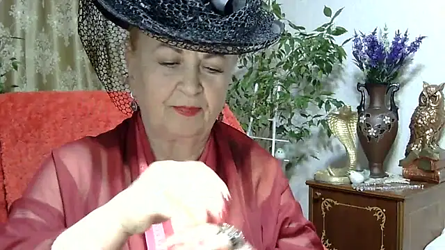 Snapshot of Emma52610 chatting on March 16, 6:01 pm Emma52610 online show from March 16, 6:01 pm