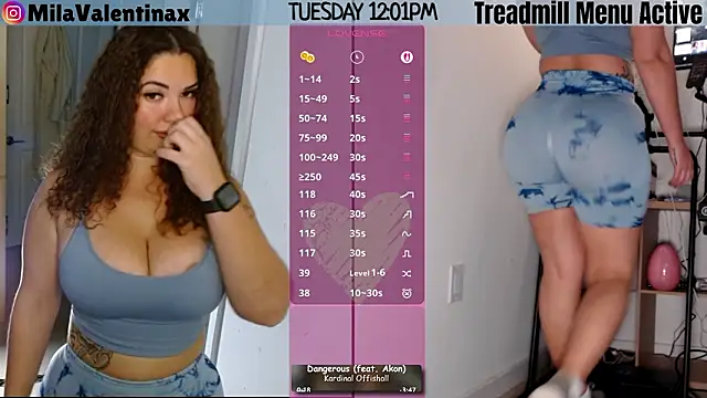 Snapshot of MilaValentina chatting on March 10, 4:01 pm MilaValentina online show from March 10, 4:01 pm