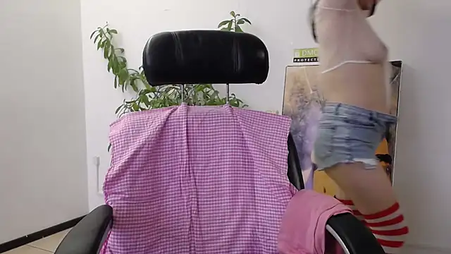 Akira xx online show from March 15, 1:33 am