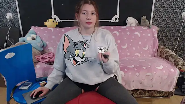 Snapshot of Gr4_soul_ chatting on December 1, 9:58 am Gr4 soul online show from December 1, 9:58 am