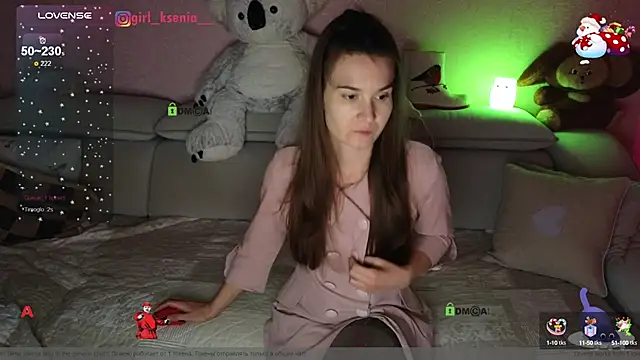 Snapshot of Girl_Ksenia chatting on January 7, 7:59 pm Girl Ksenia online show from January 7, 7:59 pm