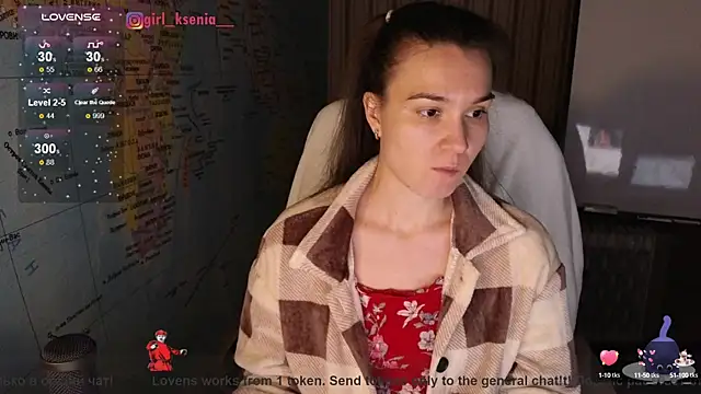 Snapshot of Girl_Ksenia chatting on February 16, 10:21 pm Girl Ksenia online show from February 16, 10:21 pm